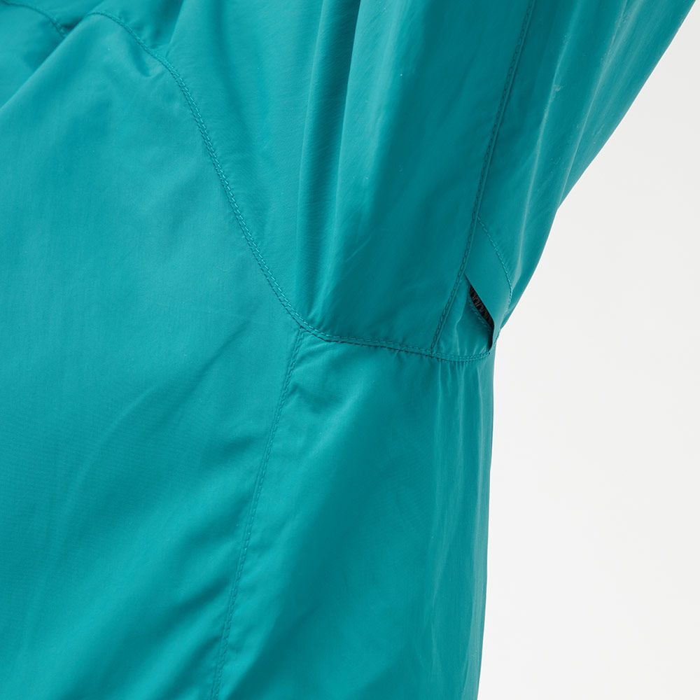 Mont-bell 連帽風衣外套 Wind Blast Parka